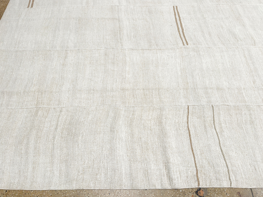 Vintage Turkish Flatweave Kilim Large Carpet, No.33655 - Staging