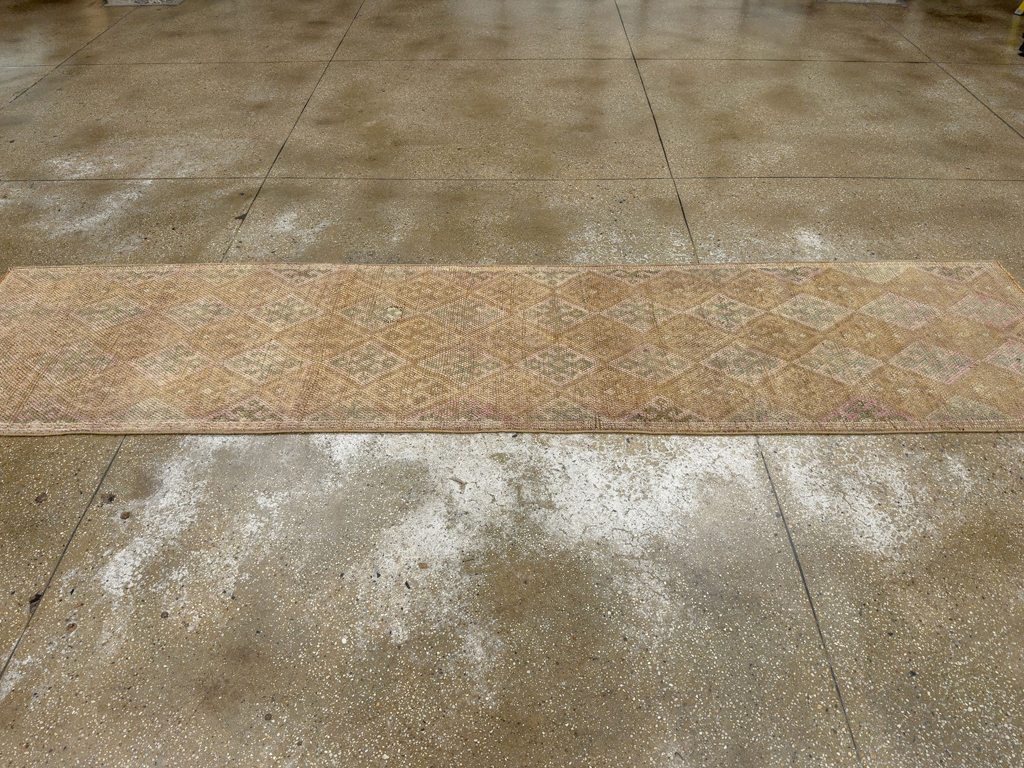 Vintage Turkish Anatolian Runner, No.33664 - Staging
