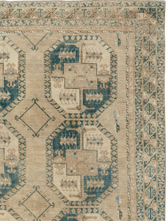 Vintage Central Asian Turkoman Room Size Carpet, No.33666 - Staging