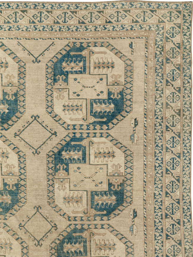 Vintage Central Asian Turkoman Room Size Carpet, No.33666 - Staging