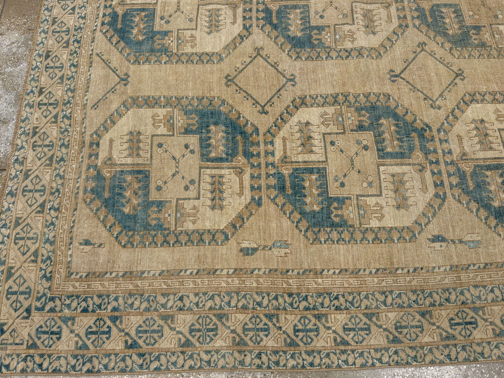 Vintage Central Asian Turkoman Room Size Carpet, No.33666 - Staging