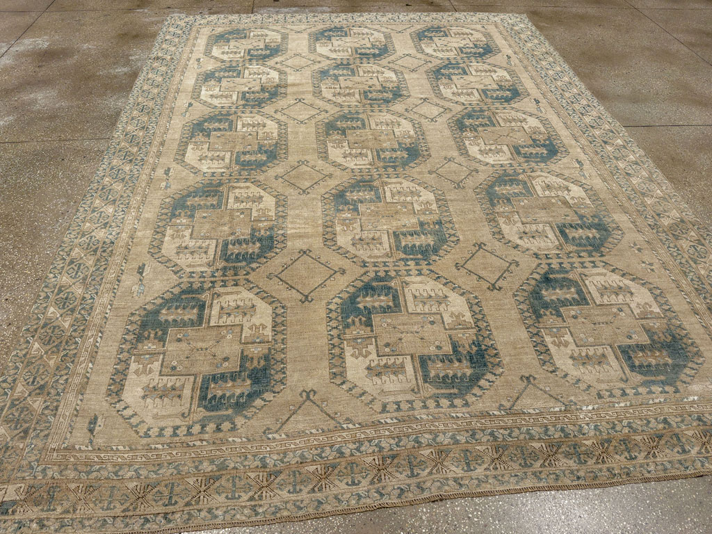 Vintage Central Asian Turkoman Room Size Carpet, No.33666 - Staging