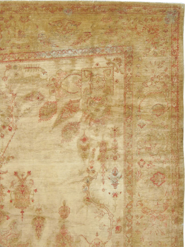 Antique Turkish Sivas Carpet, No.8040 - Staging