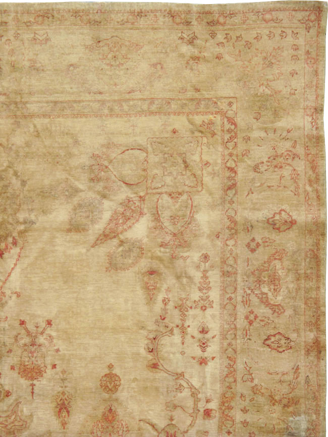 Antique Turkish Sivas Carpet, No.8040 - Staging