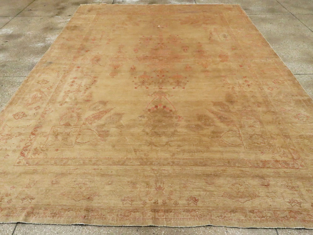 Antique Turkish Sivas Carpet, No.8040 - Staging