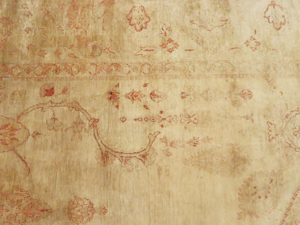 Antique Turkish Sivas Carpet, No.8040 - Staging