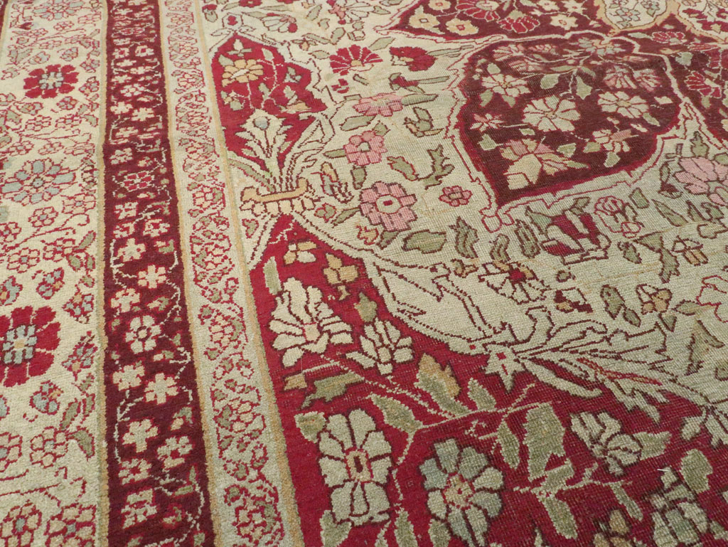 Antique Indian Lahore Carpet, No.8116 - Staging