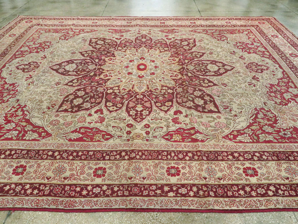 Antique Indian Lahore Carpet, No.8116 - Staging