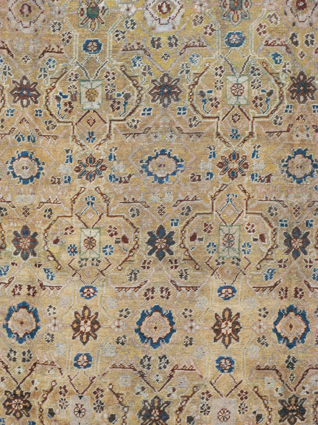 Antique Persian Mahal Carpet, No.8128 - Staging