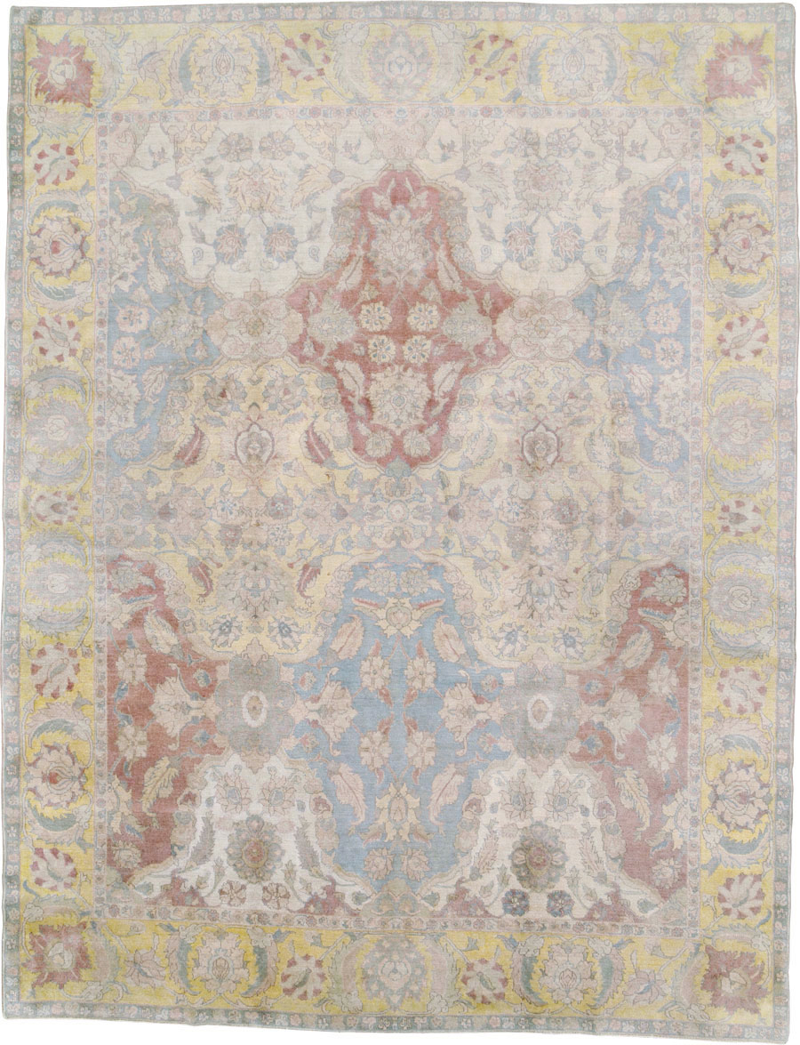 Antique Indian Agra Carpet, No.8183 - Staging