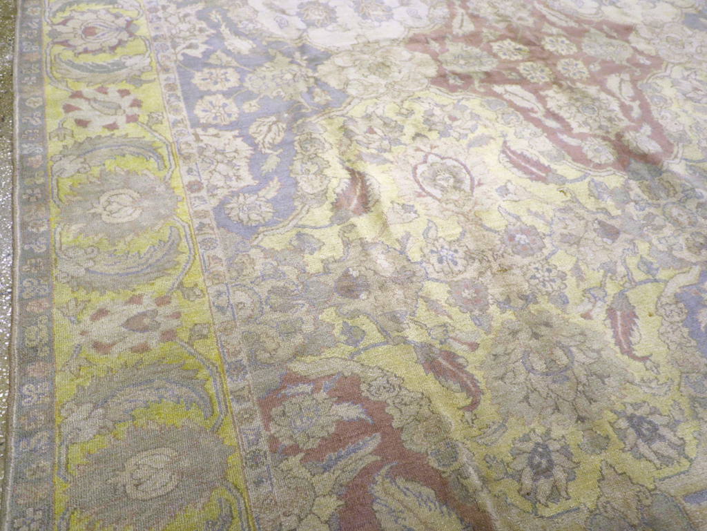 Antique Indian Agra Carpet, No.8183 - Staging