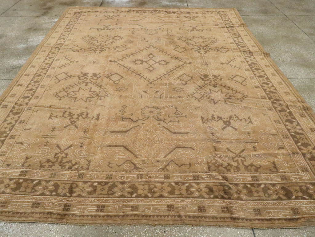 Antique Turkish Oushak Carpet, No.8218 - Staging