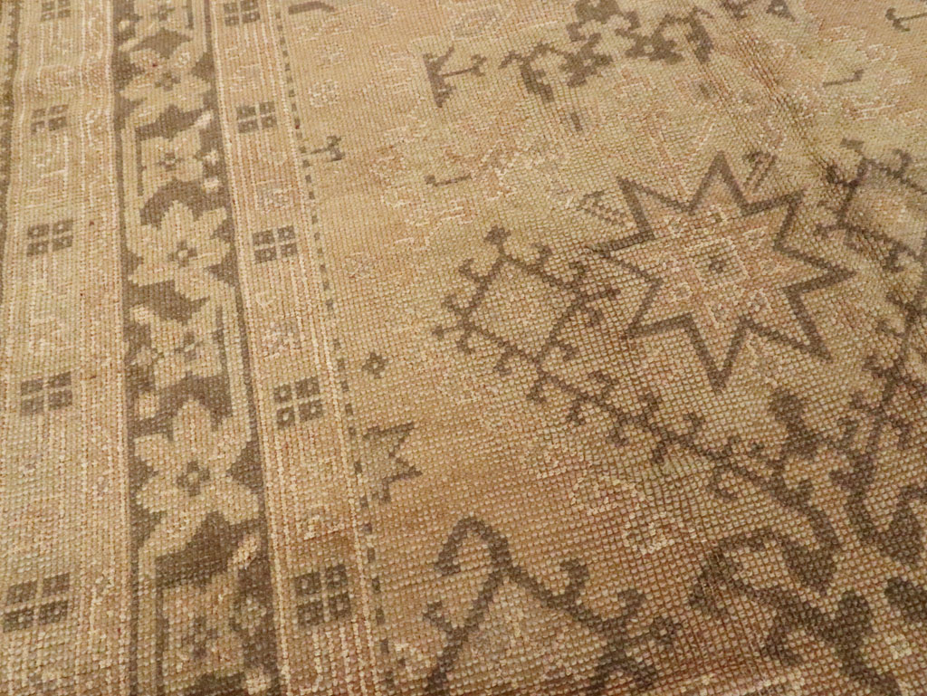 Antique Turkish Oushak Carpet, No.8218 - Staging