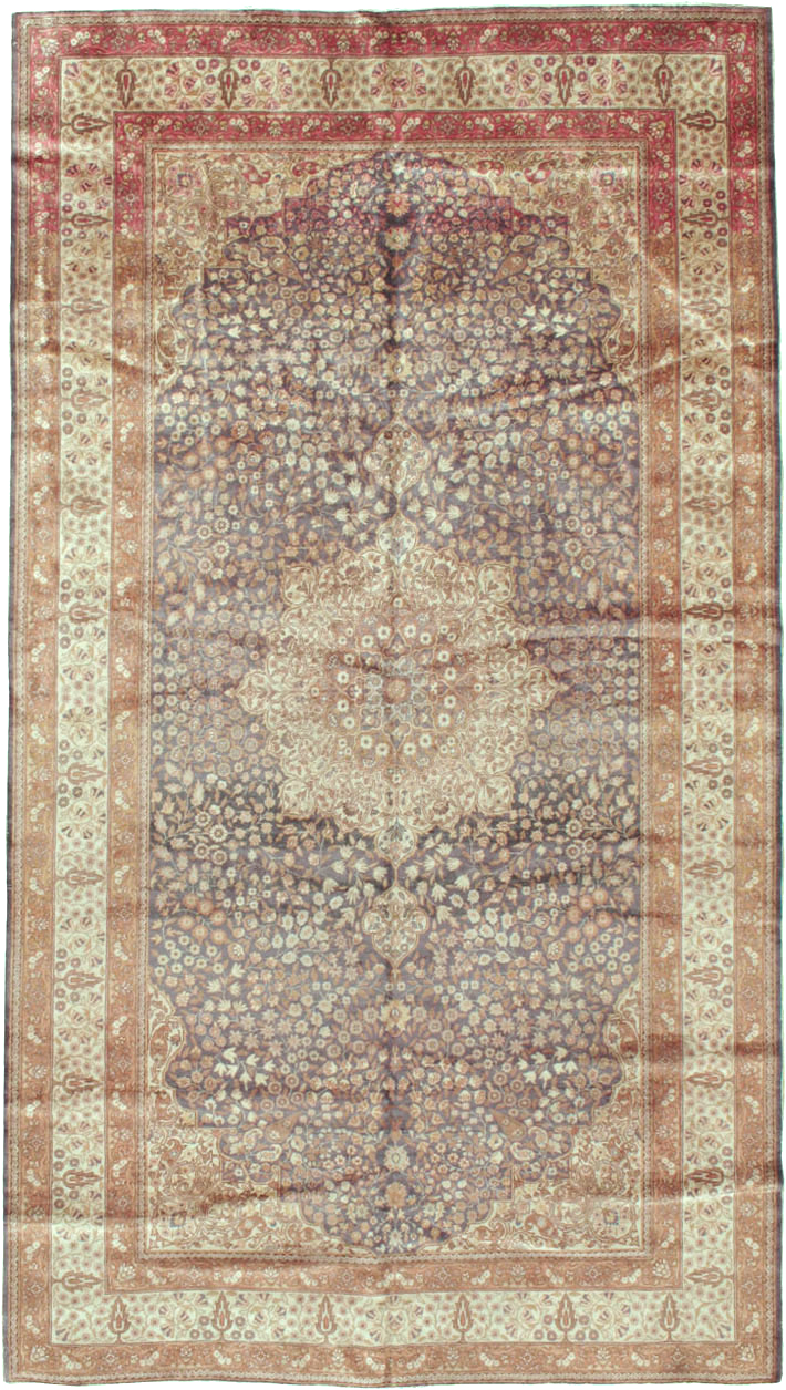Vintage Turkish Herekeh Carpet, No.8230 - Staging