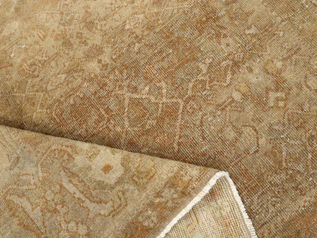 Antique Persian Mahal Rug, No.8238 - Staging