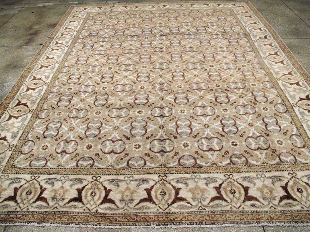 Antique Indian Lahore Room Size Carpet, No.8258 - Staging