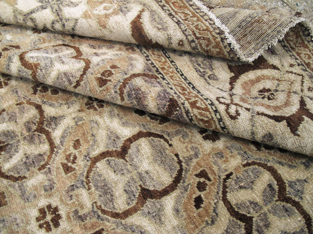 Antique Indian Lahore Room Size Carpet, No.8258 - Staging