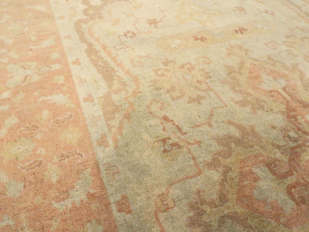 Vintage Indian Amritsar Rug, No.8264 - Staging
