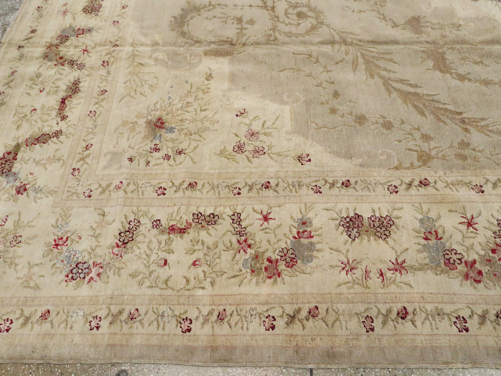 Antique Turkish Herekeh Carpet, No.8269 - Staging