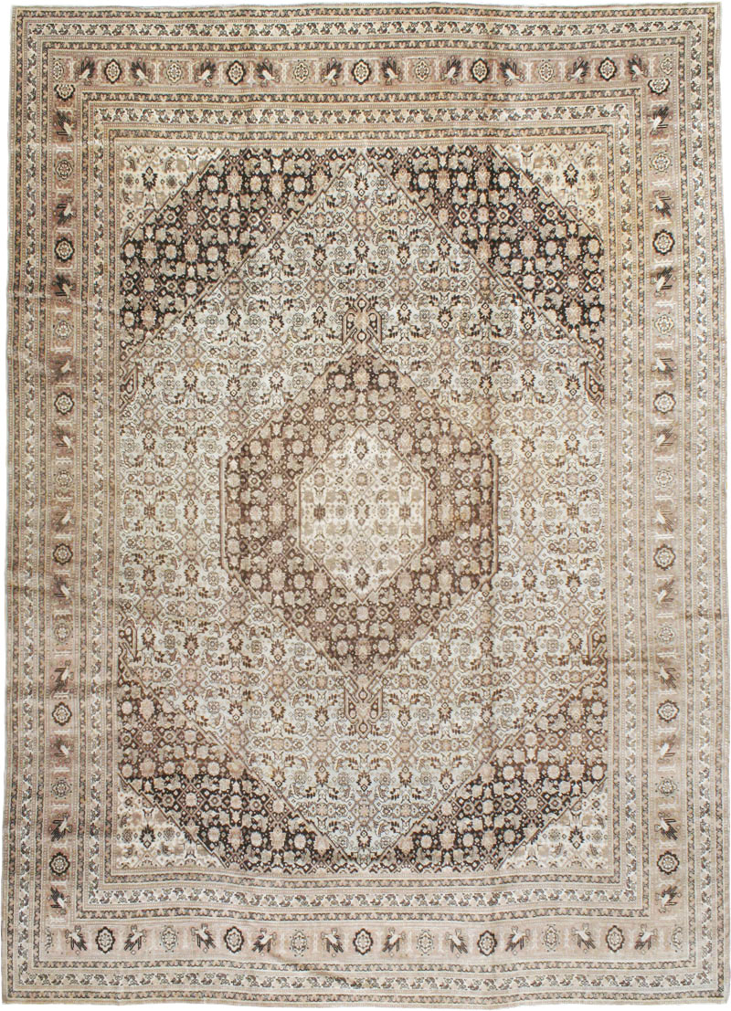 Antique Persian Tabriz Carpet, No.8320 - Staging
