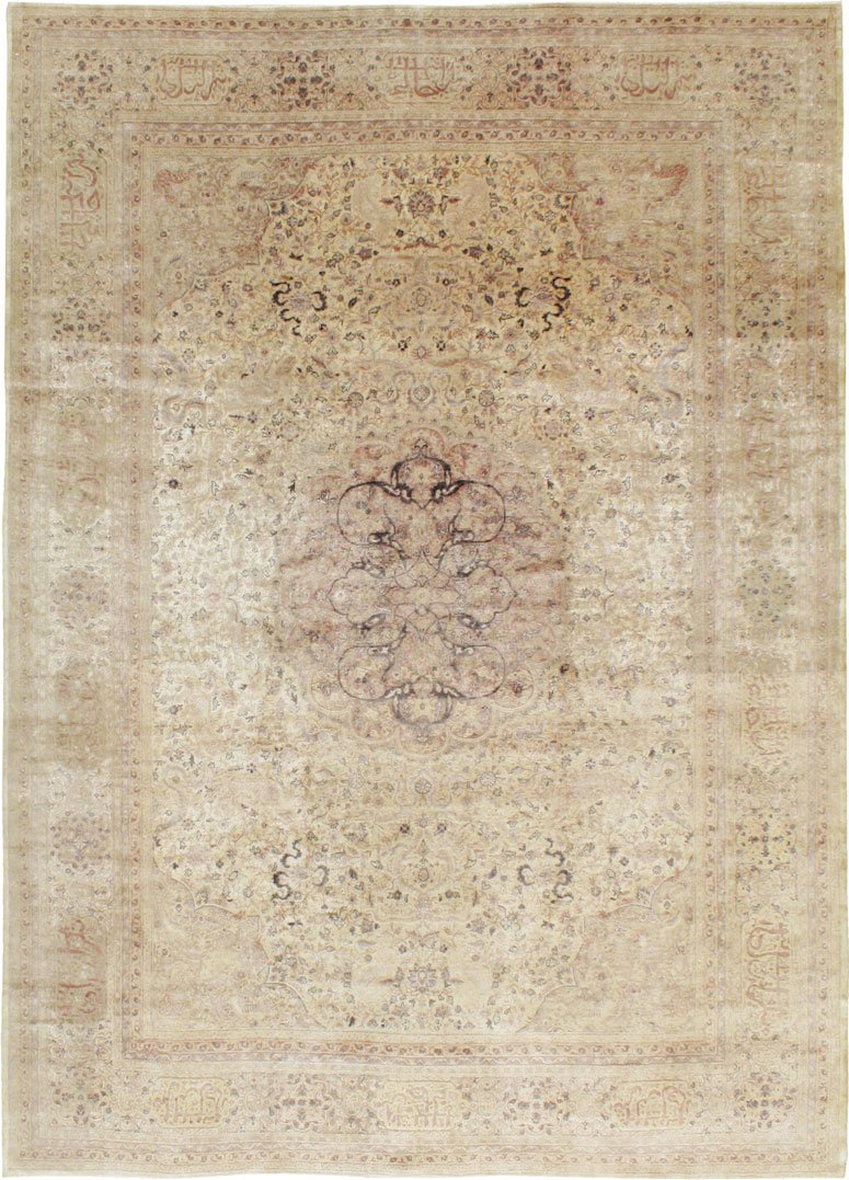 Antique Turkish Sivas Carpet, No.8322 - Staging