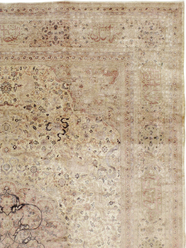 Antique Turkish Sivas Carpet, No.8322 - Staging