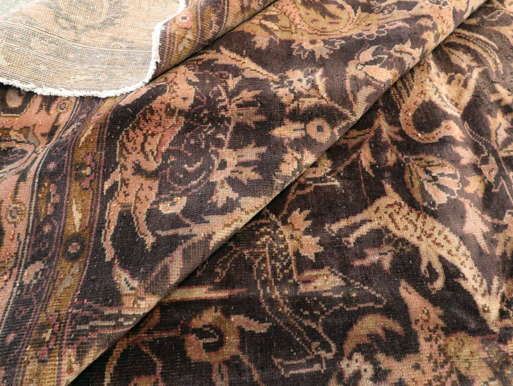 Antique Indian Lahore Carpet, No.8332 - Staging