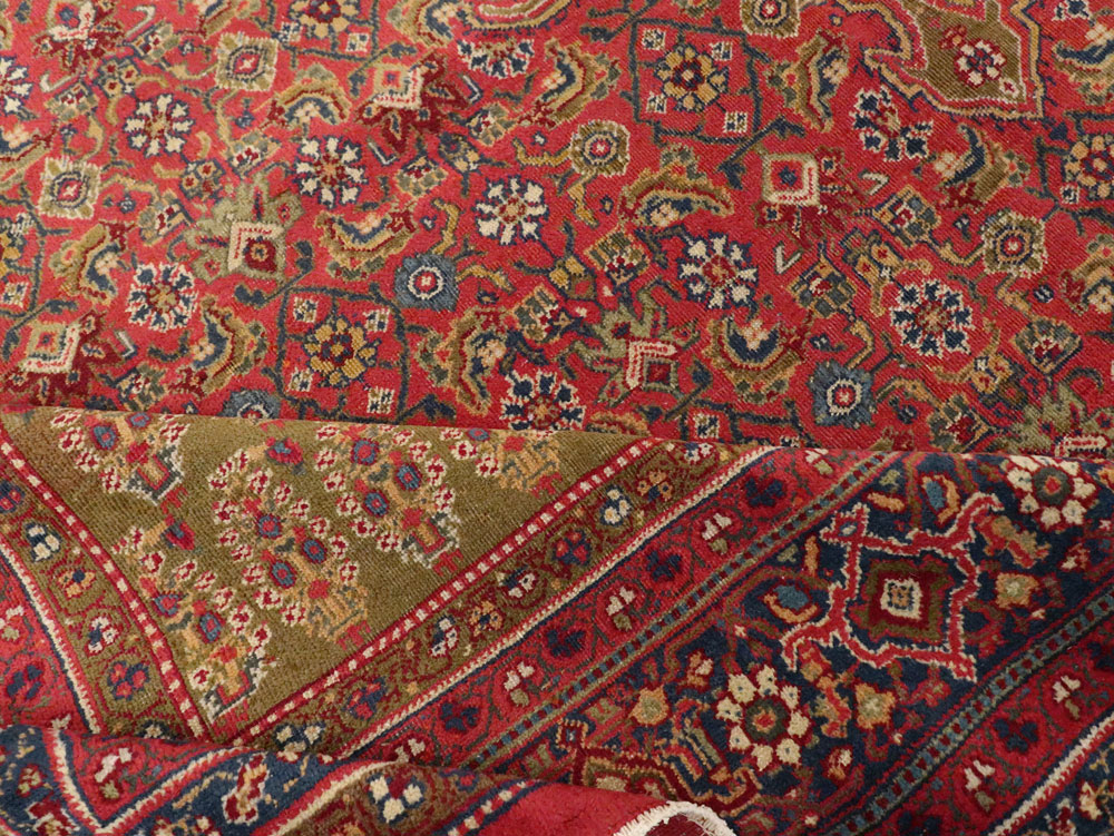Vintage Turkish Sivas Carpet, No.8339 - Staging