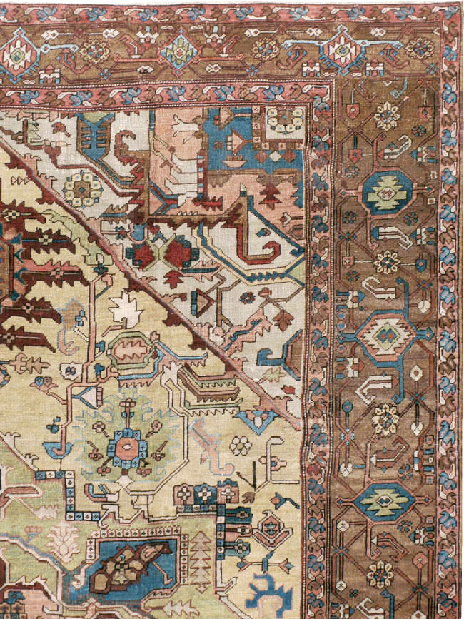 Antique Persian Serapi Carpet, No.8356 - Staging