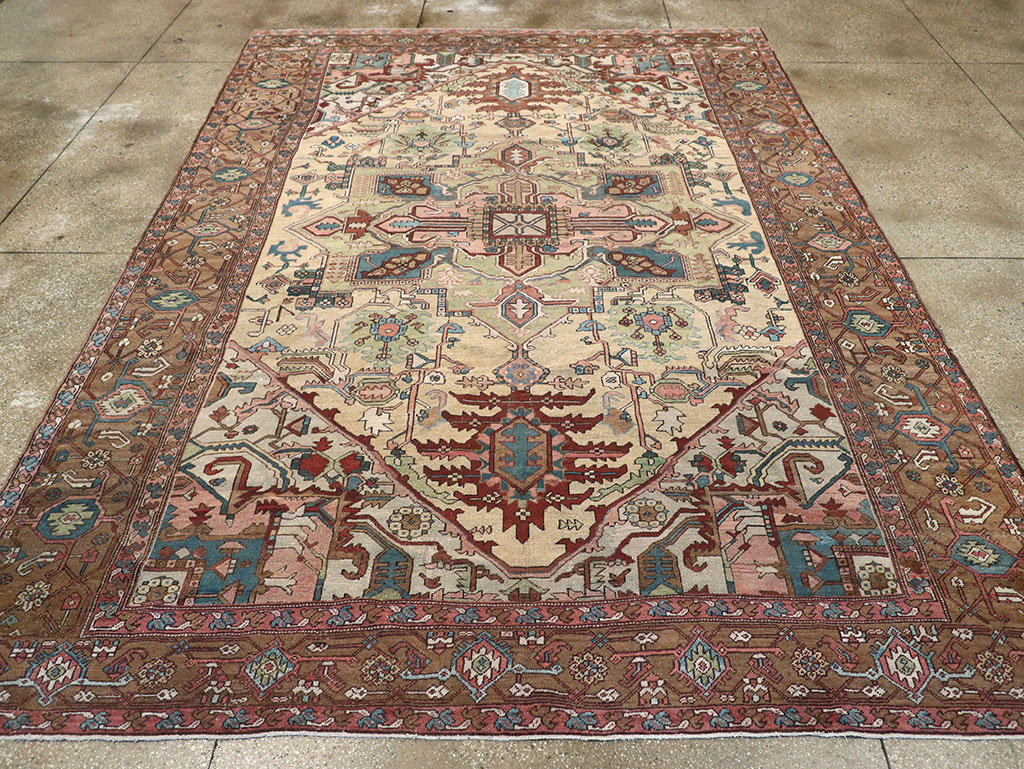 Antique Persian Serapi Carpet, No.8356 - Staging