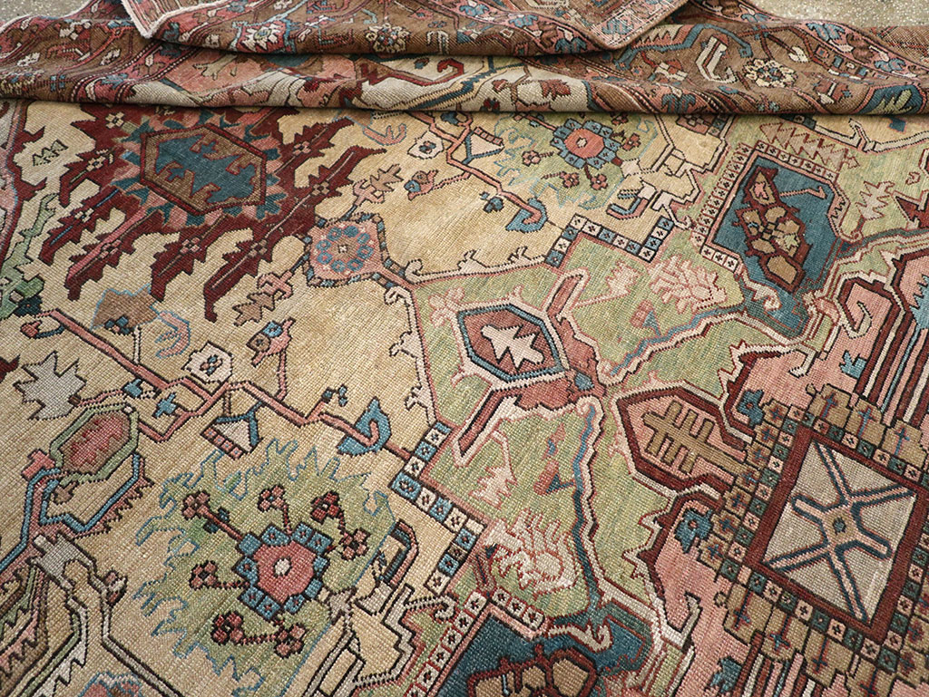 Antique Persian Serapi Carpet, No.8356 - Staging