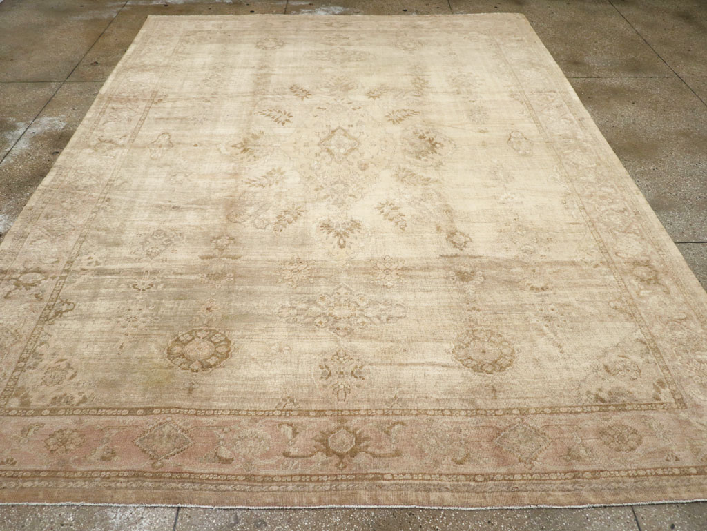 Antique Persian Sultanabad Carpet, No.8383 - Staging