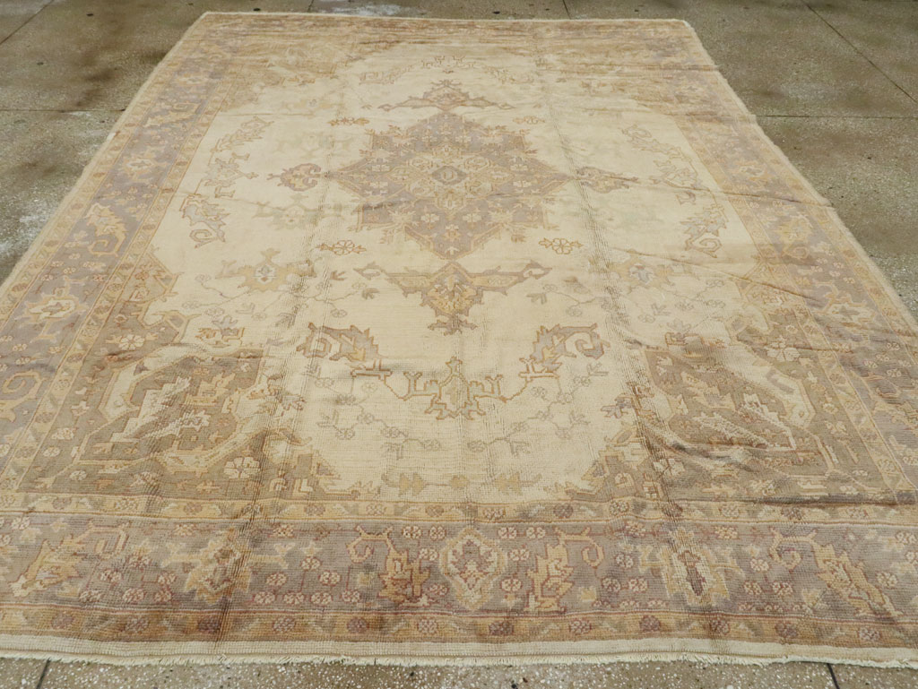 Vintage Turkish Oushak Carpet, No.8405 - Staging