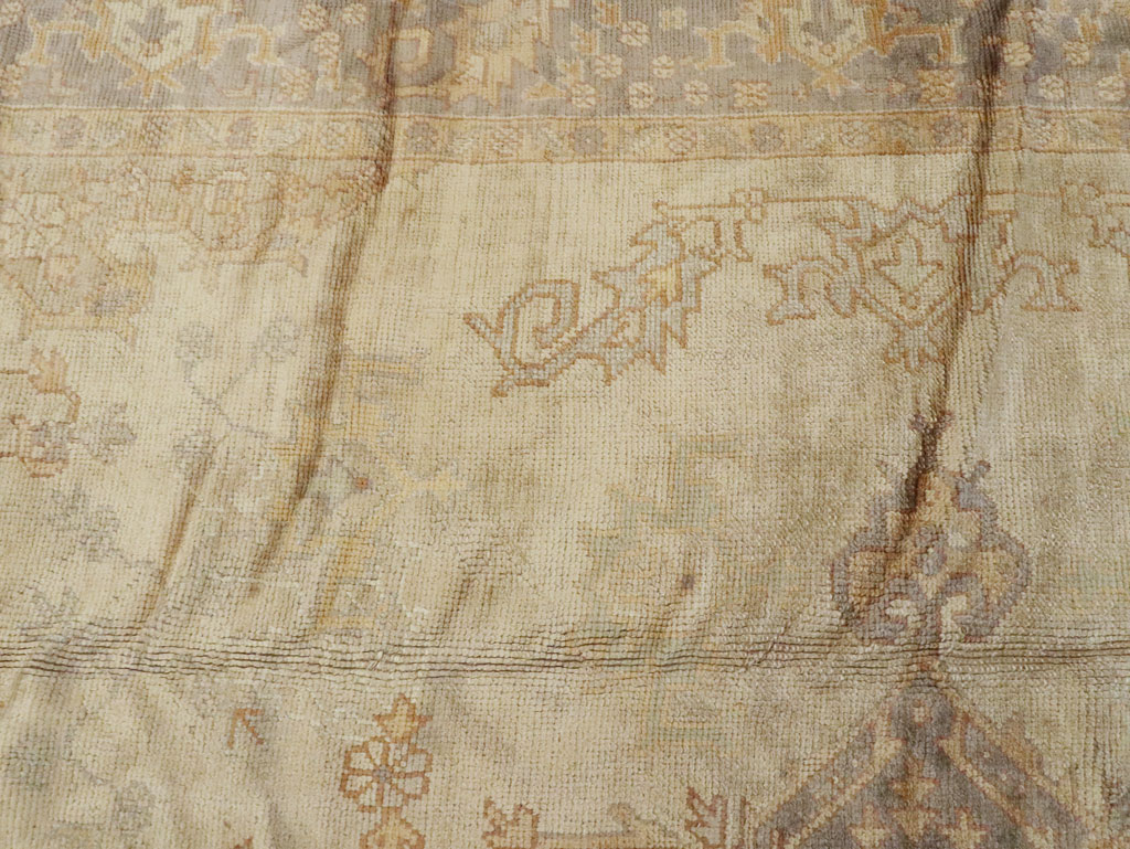 Vintage Turkish Oushak Carpet, No.8405 - Staging