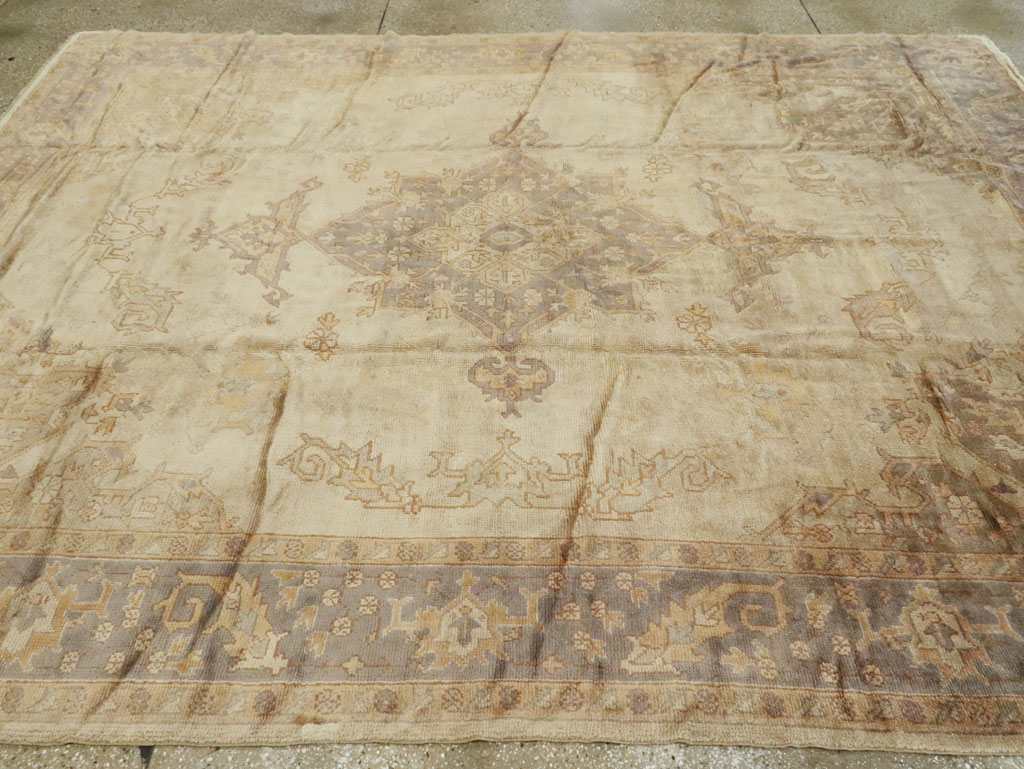 Vintage Turkish Oushak Carpet, No.8405 - Staging