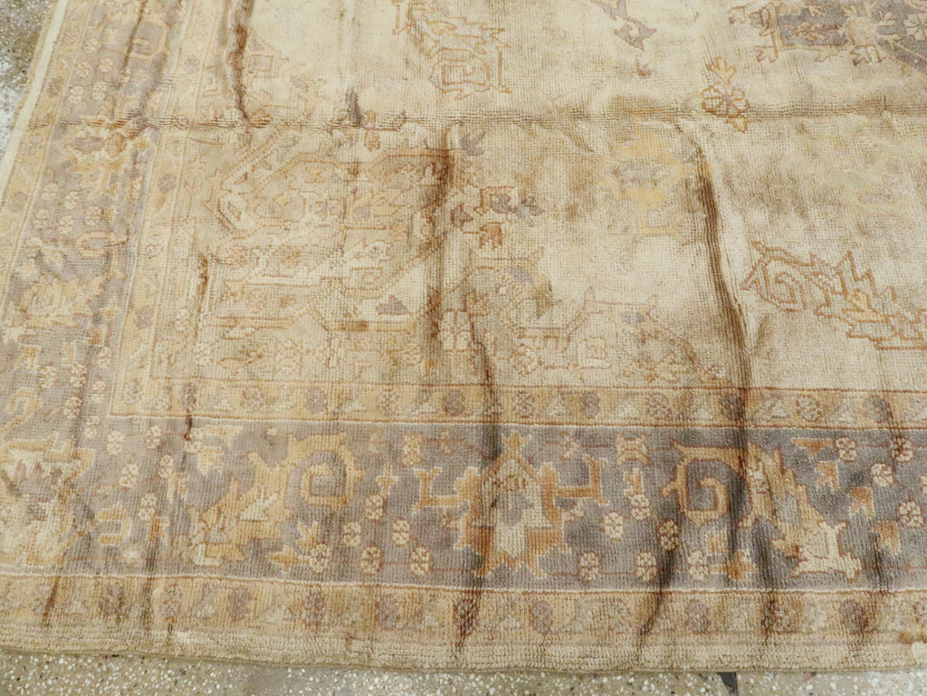 Vintage Turkish Oushak Carpet, No.8405 - Staging