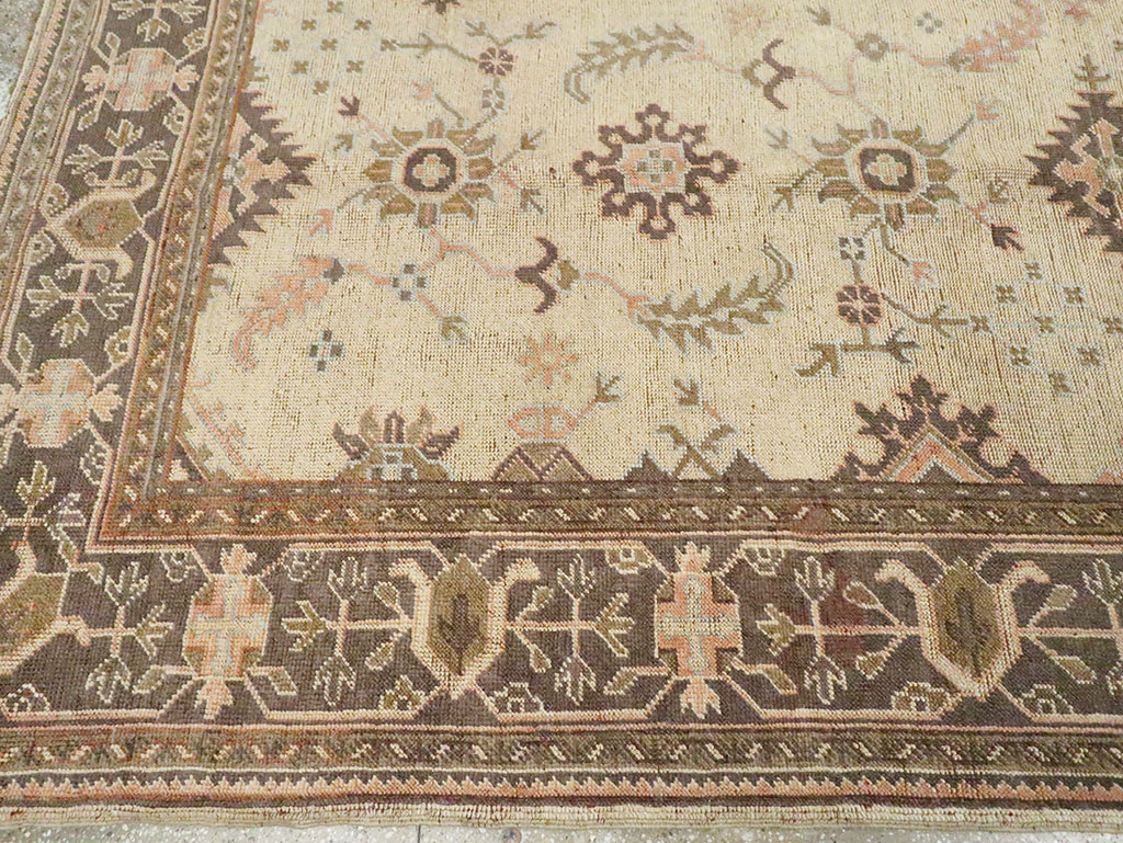 Antique Turkish Oushak Carpet, No.8411 - Staging