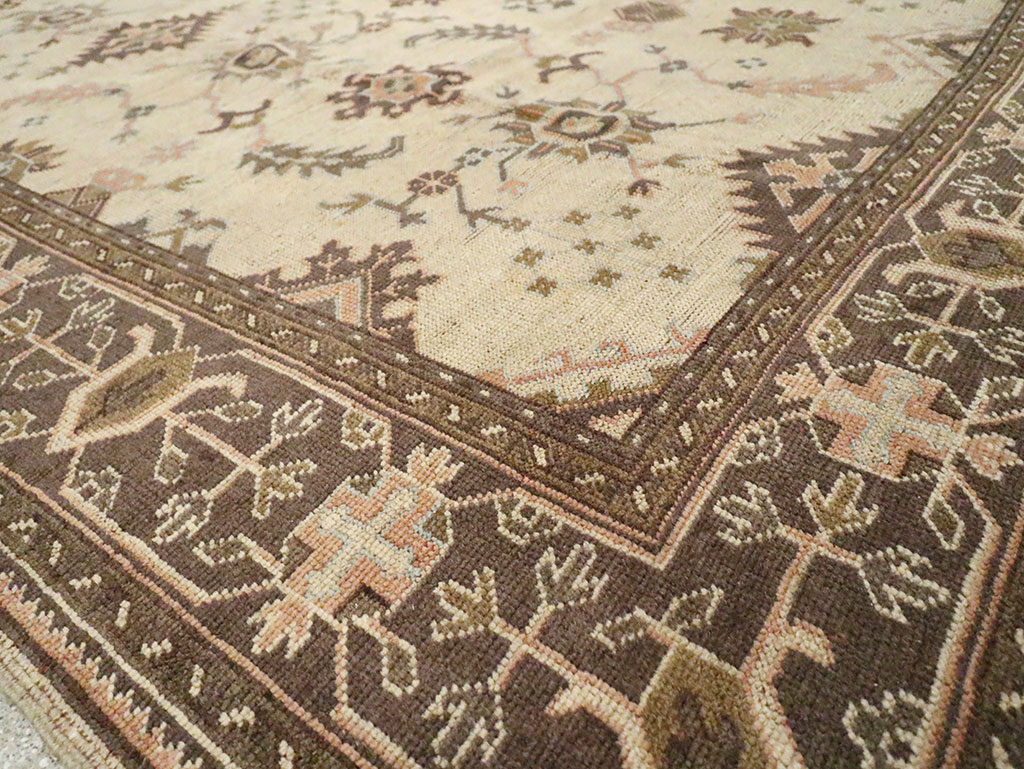Antique Turkish Oushak Carpet, No.8411 - Staging