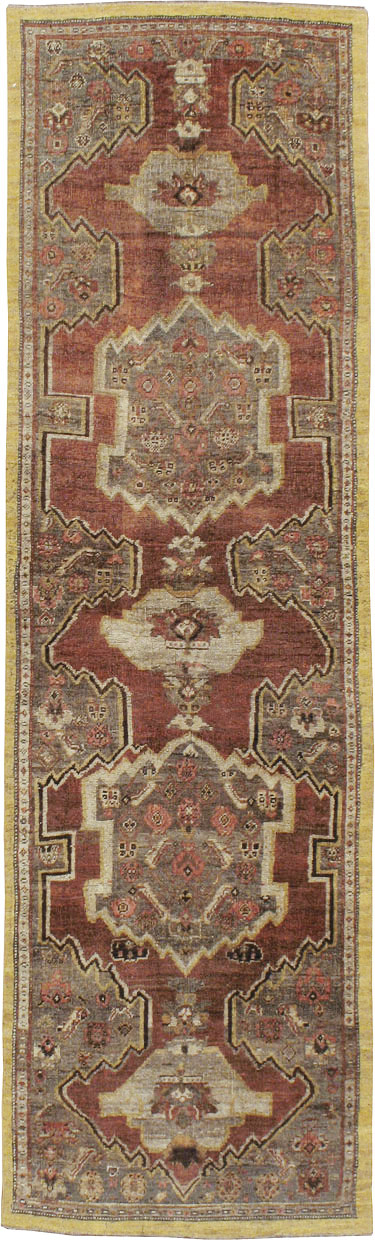 Antique Persian Bidjar Runner, No.8413 - Staging