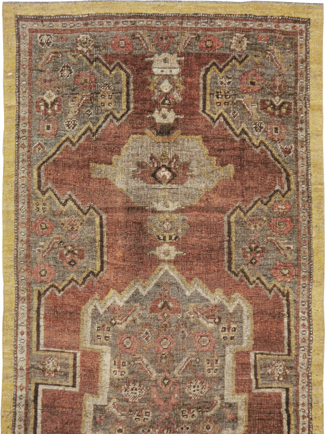 Antique Persian Bidjar Runner, No.8413 - Staging