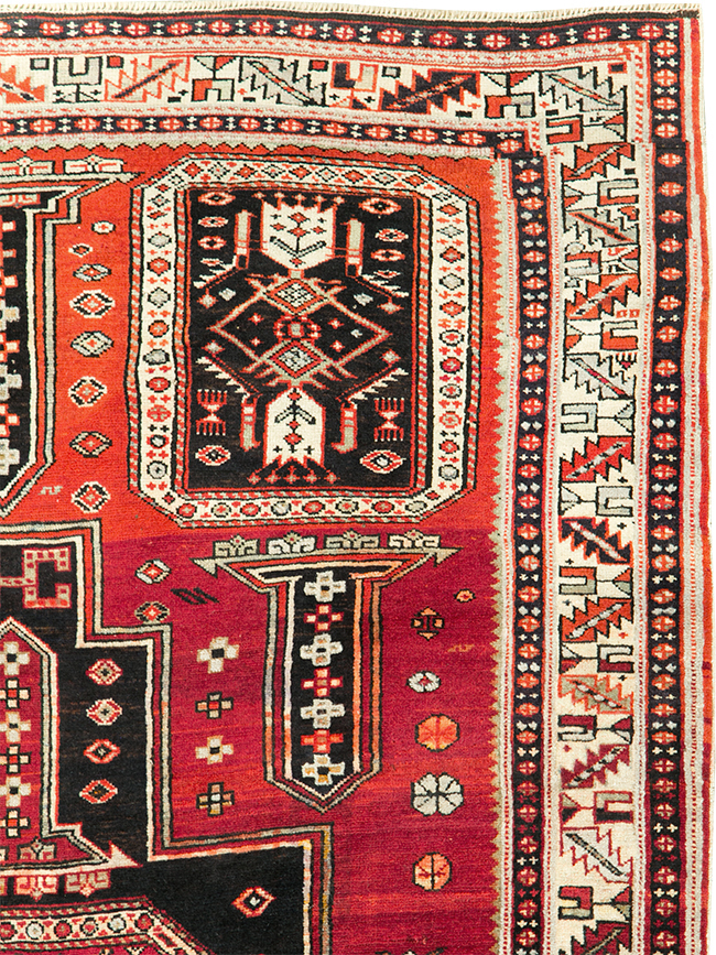Vintage Shirvan Rug, No.8424 - Staging