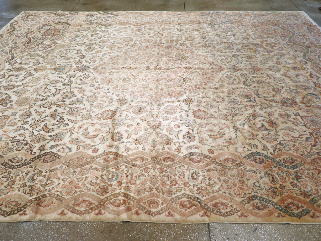 Vintage Persian Kashan Carpet, No.8446 - Staging