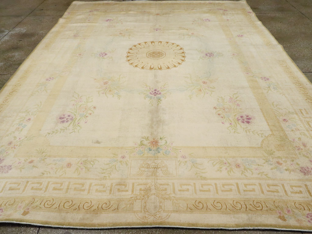 Vintage European Inspired Persian Kashan Carpet, No.8468 - Staging