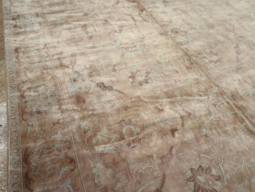 Antique Indian Agra Carpet, No.8497 - Staging