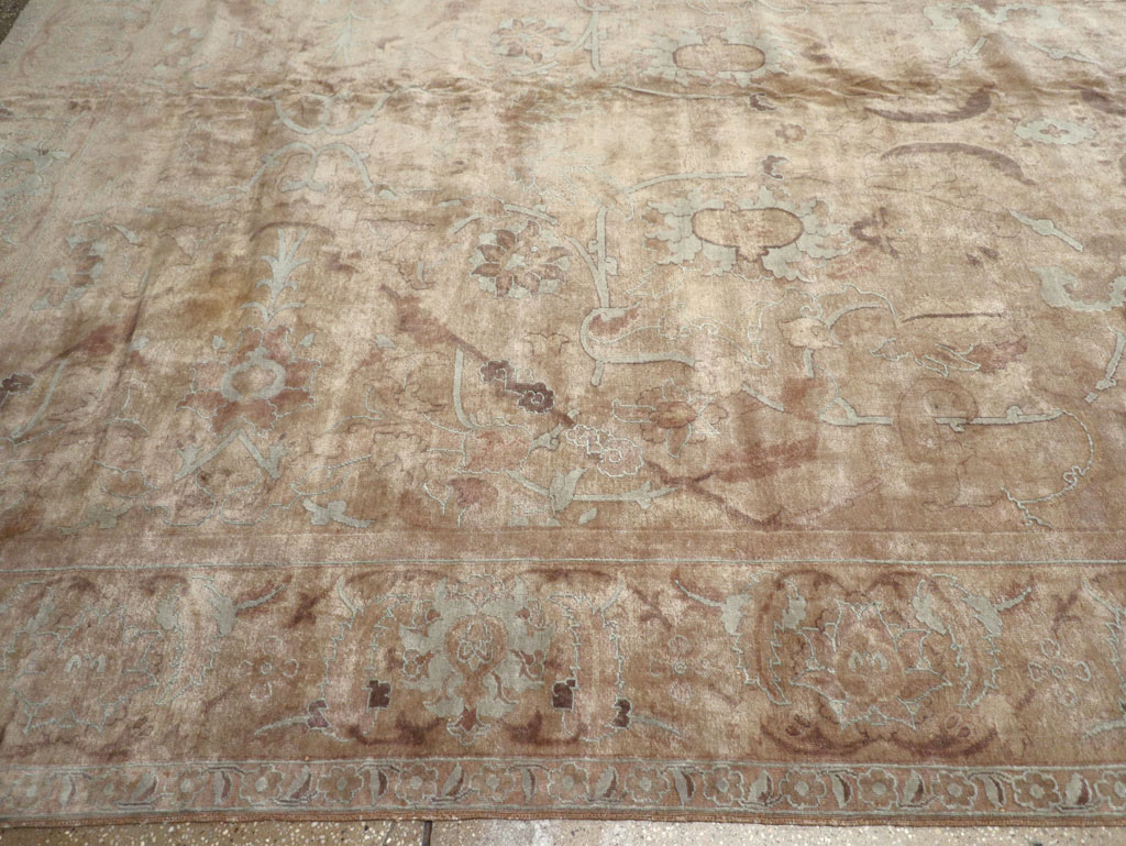 Antique Indian Agra Carpet, No.8497 - Staging