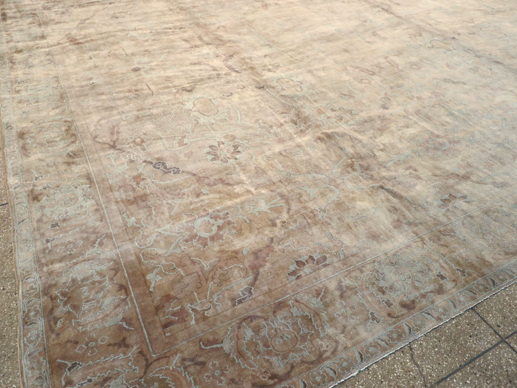 Antique Indian Agra Carpet, No.8497 - Staging