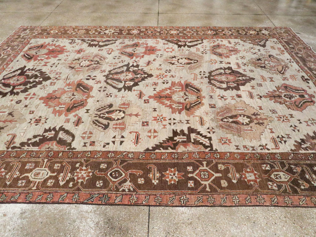 Antique Persian Heriz Carpet, No.8540 - Staging