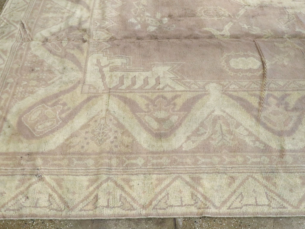 Vintage European Oushak Large Carpet, No.8600 - Staging