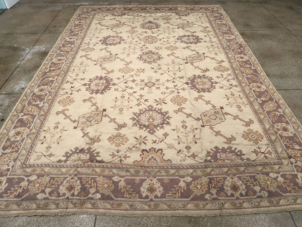 Vintage Turkish Oushak Carpet, No.8609 - Staging
