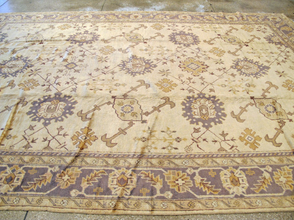 Vintage Turkish Oushak Carpet, No.8609 - Staging